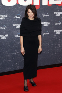 Serienpremiere 'Deutsches Haus' in Berlin