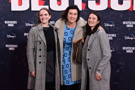 Serienpremiere 'Deutsches Haus' in Berlin