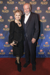 Galapremiere der Palazzo Dinnershow in Berlin