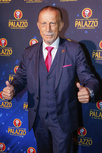 Galapremiere der Palazzo Dinnershow in Berlin
