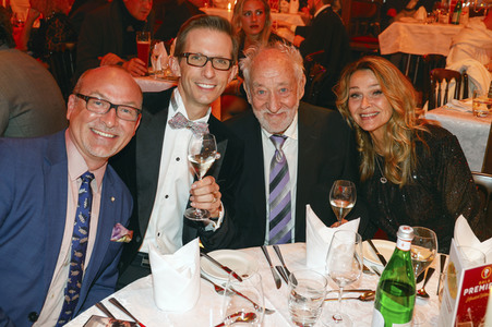 Galapremiere der Palazzo Dinnershow in Berlin
