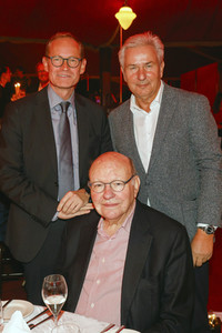 Galapremiere der Palazzo Dinnershow in Berlin