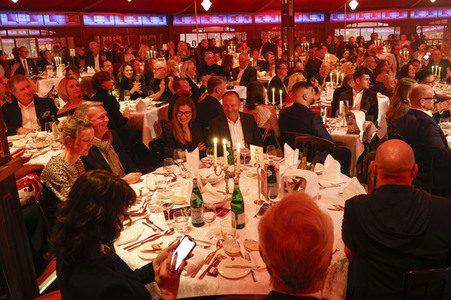 Galapremiere der Palazzo Dinnershow in Berlin
