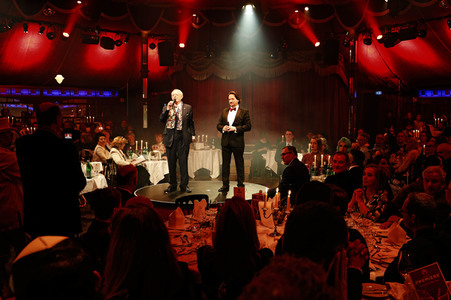 Galapremiere der Palazzo Dinnershow in Berlin