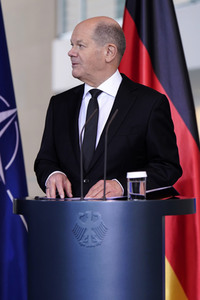 Empfang von Jens Stoltenberg im Kanzleramt in Berlin
