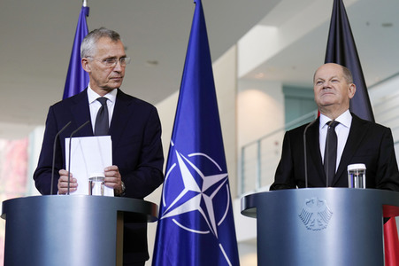 Empfang von Jens Stoltenberg im Kanzleramt in Berlin