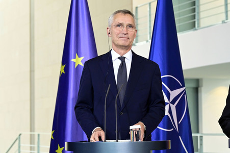 Empfang von Jens Stoltenberg im Kanzleramt in Berlin