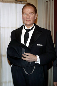 Enthüllung der Wachsfigur von Mustafa Kemal Atatürk in Berlin