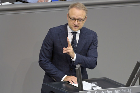 135. Sitzung des Deutschen Bundestages in Berlin