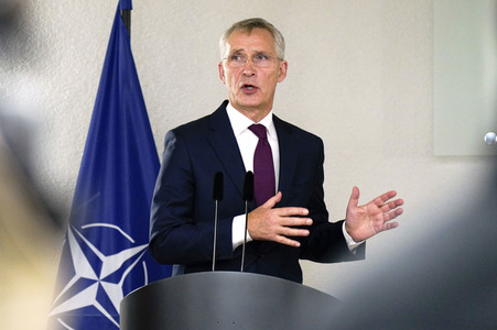 Arbeitsbesuch von NATO-Generalsekretär Jens Stoltenberg in Berlin