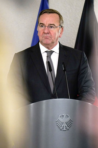 Arbeitsbesuch von NATO-Generalsekretär Jens Stoltenberg in Berlin