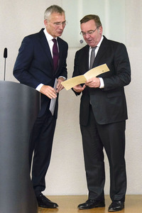 Arbeitsbesuch von NATO-Generalsekretär Jens Stoltenberg in Berlin