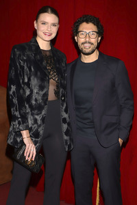 Premiere der Dinnershow 'Poletto Palazzo' in Hamburg