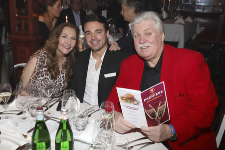 Premiere der Dinnershow 'Poletto Palazzo' in Hamburg