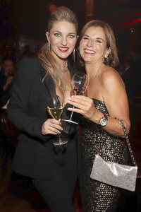 Premiere der Dinnershow 'Poletto Palazzo' in Hamburg