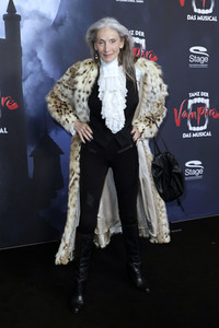 Musicalpremiere 'Tanz der Vampire' in Hamburg