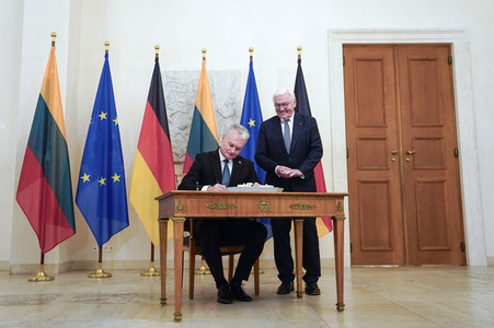 Empfang von Gitanas Nauseda im Schloss Bellevue in Berlin