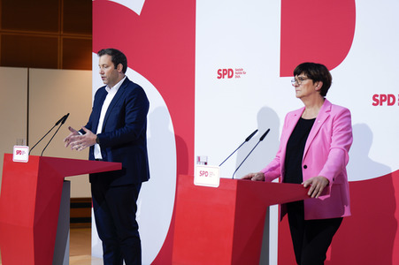 Pressekonferenz der SPD zu Beratungen aktueller Themen in Berlin