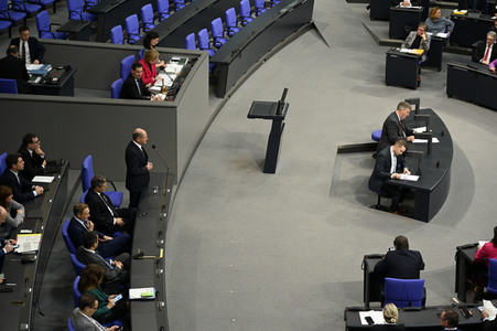 136. Sitzung des Deutschen Bundestages in Berlin