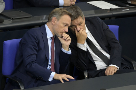 136. Sitzung des Deutschen Bundestages in Berlin
