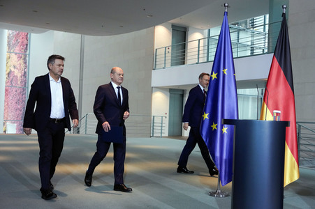 Pressestatement nach dem Urteil des Bundesverfassungsgerichts zum Nachtragshaushalt 2021 in Berlin