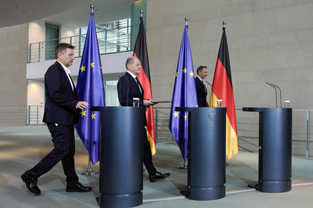 Pressestatement nach dem Urteil des Bundesverfassungsgerichts zum Nachtragshaushalt 2021 in Berlin