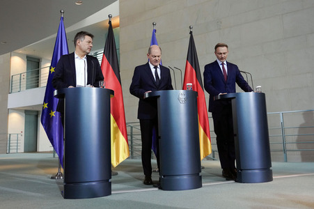 Pressestatement nach dem Urteil des Bundesverfassungsgerichts zum Nachtragshaushalt 2021 in Berlin