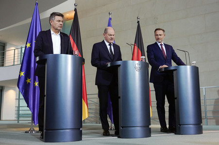 Pressestatement nach dem Urteil des Bundesverfassungsgerichts zum Nachtragshaushalt 2021 in Berlin
