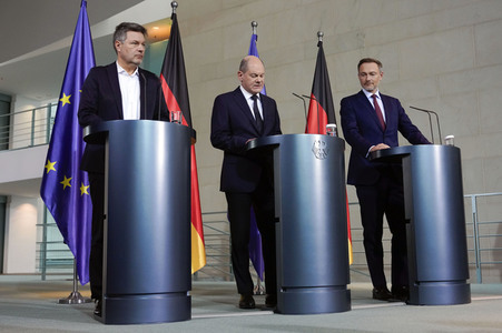 Pressestatement nach dem Urteil des Bundesverfassungsgerichts zum Nachtragshaushalt 2021 in Berlin