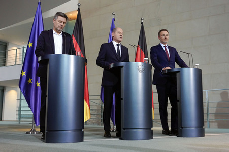 Pressestatement nach dem Urteil des Bundesverfassungsgerichts zum Nachtragshaushalt 2021 in Berlin