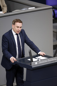138. Sitzung des Deutschen Bundestages in Berlin