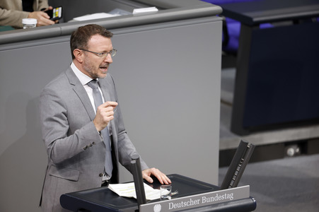 138. Sitzung des Deutschen Bundestages in Berlin