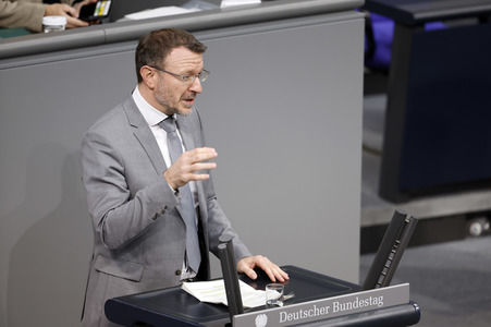 138. Sitzung des Deutschen Bundestages in Berlin