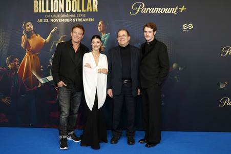 Serienpremiere 'Eine Billion Dollar' in Berlin