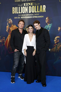 Serienpremiere 'Eine Billion Dollar' in Berlin