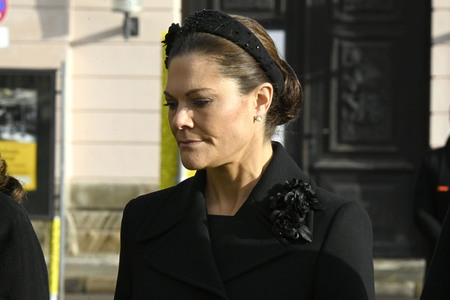Kronprinzessin Victoria von Schweden bei der Kranzniederlegung zum Volkstrauertag in Berlin