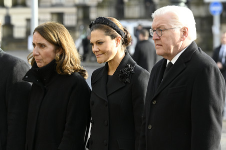 Kronprinzessin Victoria von Schweden bei der Kranzniederlegung zum Volkstrauertag in Berlin