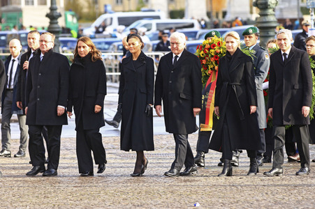 Kronprinzessin Victoria von Schweden bei der Kranzniederlegung zum Volkstrauertag in Berlin