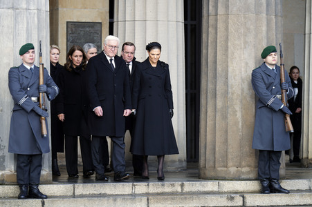 Kronprinzessin Victoria von Schweden bei der Kranzniederlegung zum Volkstrauertag in Berlin