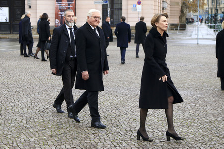 Kronprinzessin Victoria von Schweden bei der Kranzniederlegung zum Volkstrauertag in Berlin