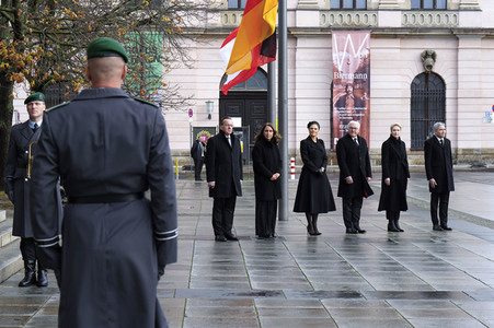 Kronprinzessin Victoria von Schweden bei der Kranzniederlegung zum Volkstrauertag in Berlin