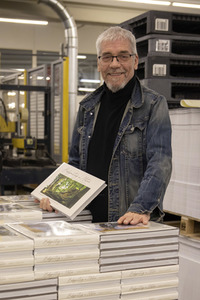 Buchproduktion 'Bodypainting in Nature - Farbige Symbiosen' in Hannover