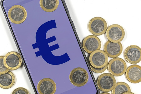 Symbolfoto Digitaler Euro