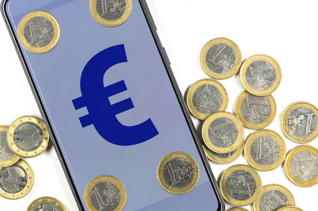 Symbolfoto Digitaler Euro