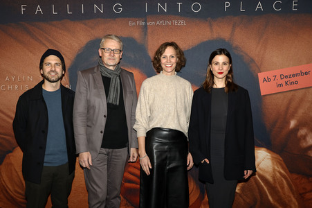 Filmpremiere 'Falling Into Place' in Essen