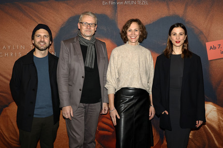 Filmpremiere 'Falling Into Place' in Essen