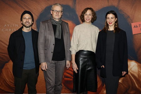 Filmpremiere 'Falling Into Place' in Essen