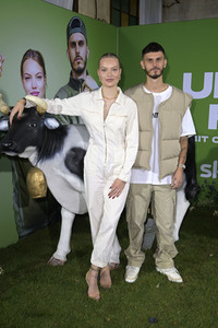 Fototermin 'Unser Hof - Mit Cheyenne und Nino' in Berlin