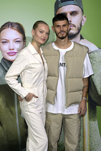 Fototermin 'Unser Hof - Mit Cheyenne und Nino' in Berlin