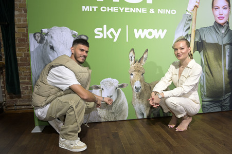 Fototermin 'Unser Hof - Mit Cheyenne und Nino' in Berlin